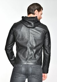 Thumbnail Image 2