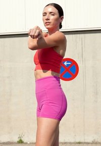 HOKA ELARO BIKE SHORT - Leggings - fuschia