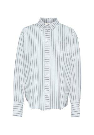 Vit skjorta med tunna grå vertikala ränder, krage, långa ärmar och en bröstficka. Mjuk tygkvalitet med avslappnad passform.