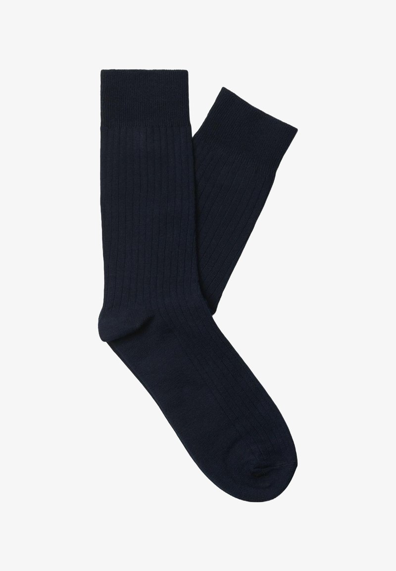 Calcetines de rayas azul marino con una textura suave, que cuentan con un puntera y talón reforzados para mayor durabilidad y un puño cómodo.