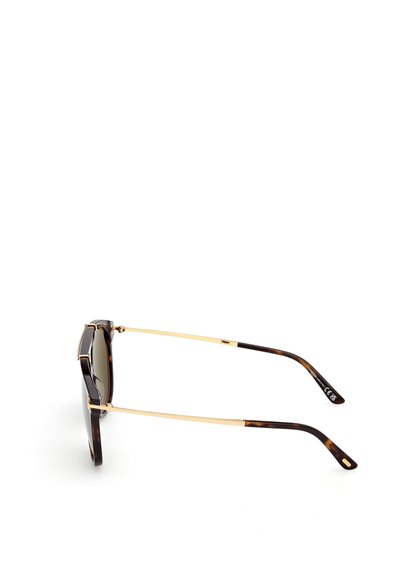 Schildpatt-Sonnenbrille mit goldenen Metallakzenten. Breiter, runder Rahmen mit glanzvoller Oberfläche. Die Bügel verjüngen sich zu den Enden hin mit dezentem Branding.