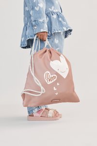 Δεν επιλέχθηκε, tuscany rose