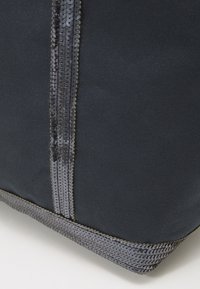 Vanessa Bruno CABAS - Shopping bag - pyrite