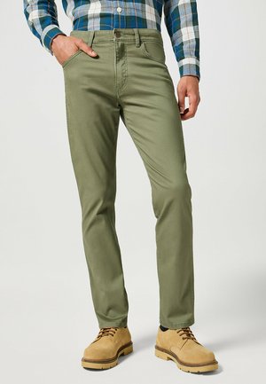 LARSTON - Slim fit jeans - dusty olive