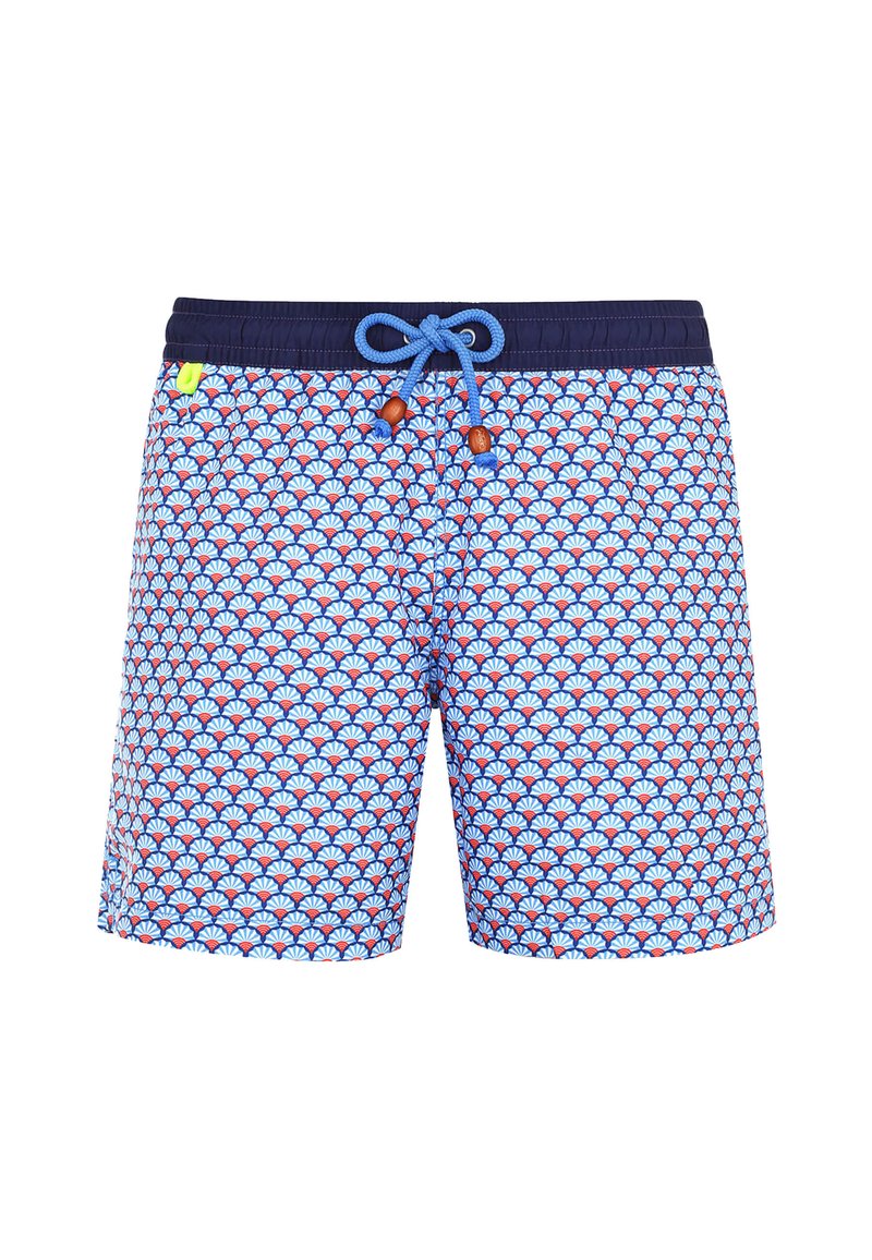 Shorts de bain avec un motif en coquillage bleu et blanc, dotés d'une taille élastique bleu marine, d'un cordon de serrage et d'accents en bois.
