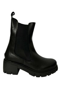 Botas de tobillo de piel negra con paneles elásticos en los lados, puntera redondeada y suela de goma gruesa con surcos profundos para mayor tracción.