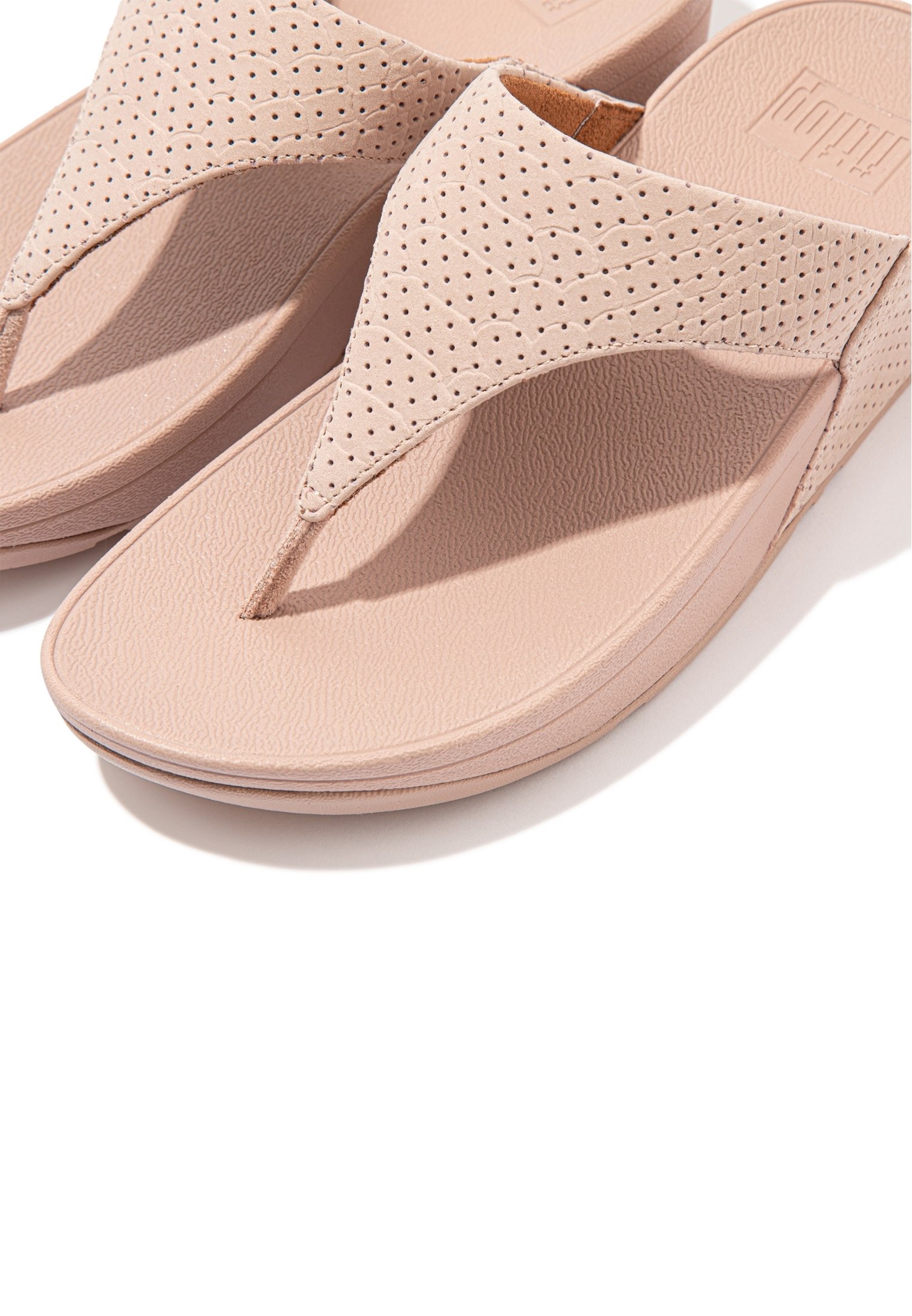 fitflop wide width