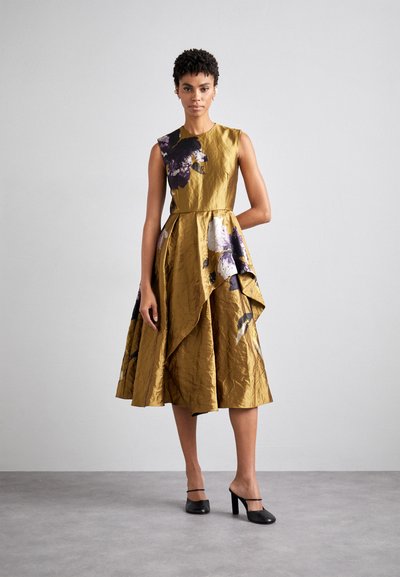 Erdem SLEEVELESS ASYMMETRICAL TIERED DRESS - Cocktail φόρεμα / Φόρεμα για πάρτι - gold