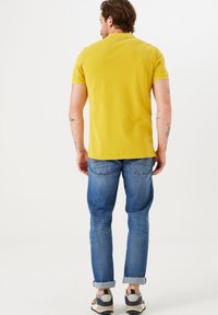 Garcia Polo - dandelion