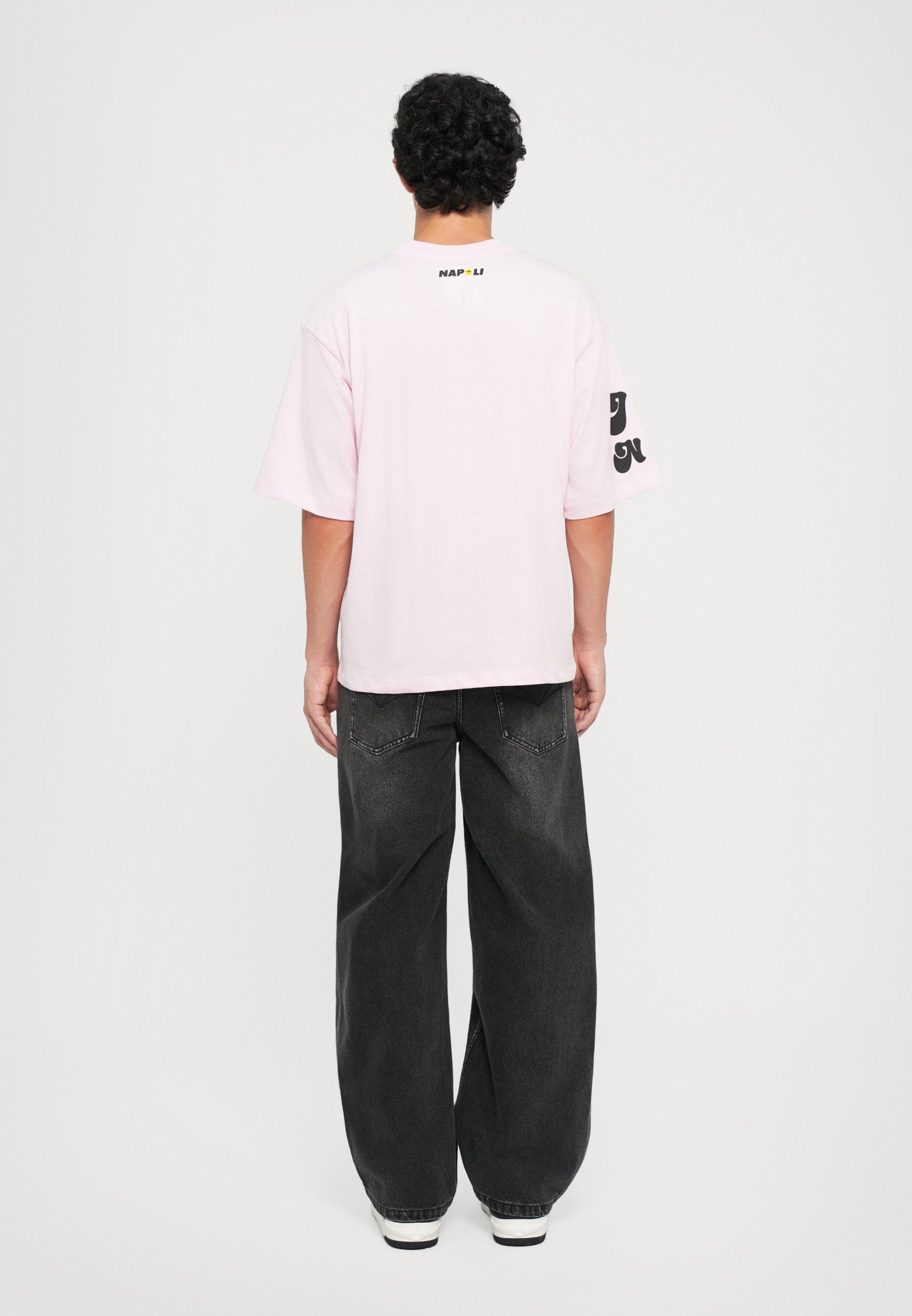 BARROWのロゴが入ったピンクのTシャツ！男女兼用、サイズはSサイズ。 Barrow UNISEX - Print T-shirt - rosa/pink - Zalando.co.uk