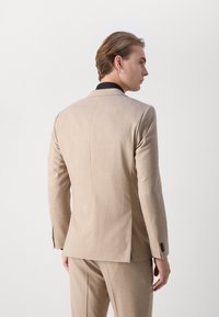 HUGO ARTI HESTEN - Jakkesæt - open beige