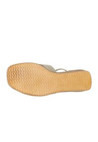 Wojas Keilsandalette - beige