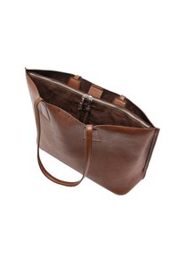 Brązowa skórzana torba typu tote o gładkim wykończeniu, wyposażona w dwa uchwyty, zapięcie na zamek błyskawiczny oraz podszewkę wewnętrzną. Zauważalne detale przeszyć.