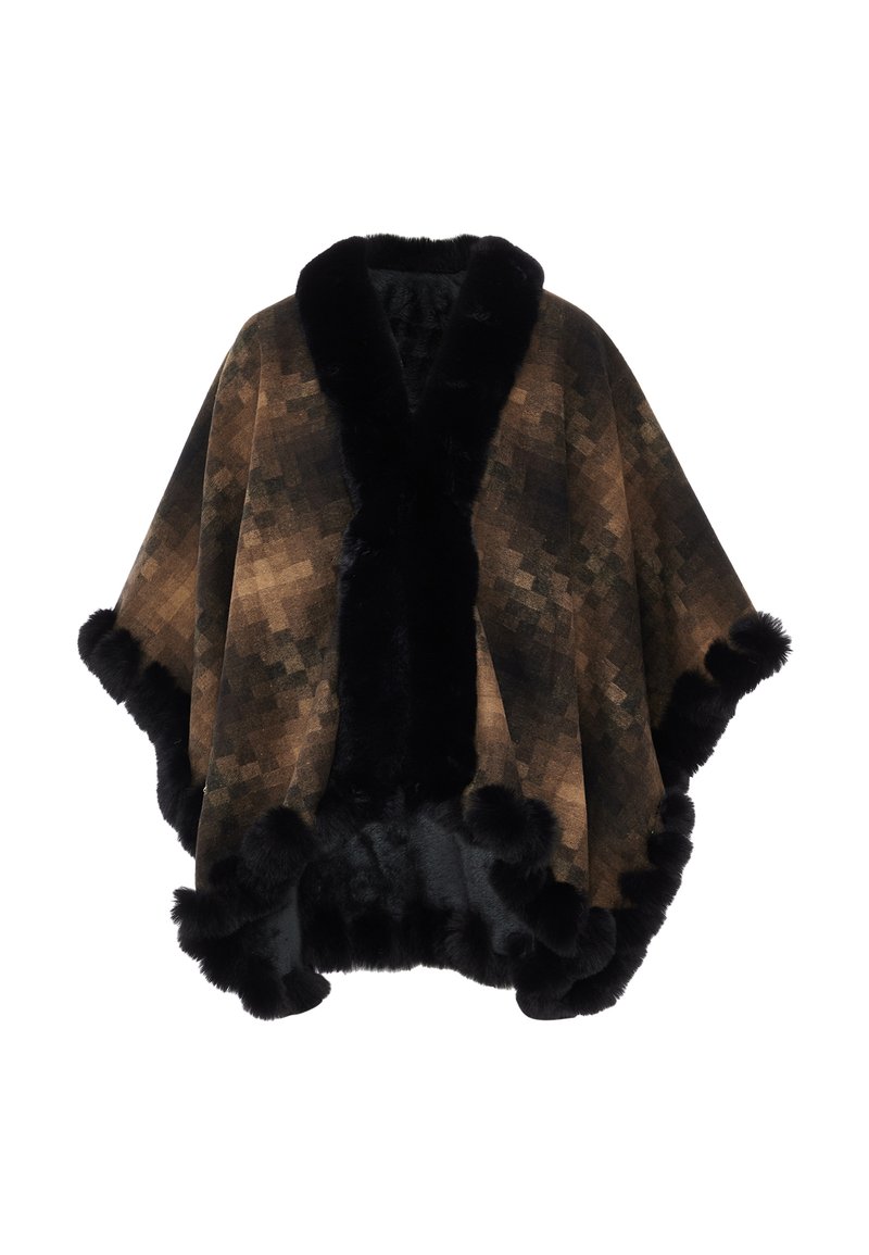 Brun och svart poncho med pälsdetaljer och ett pixelerat mönster, som har en svart krage och texturerade kanter, vilket ger en lagerliknande look.