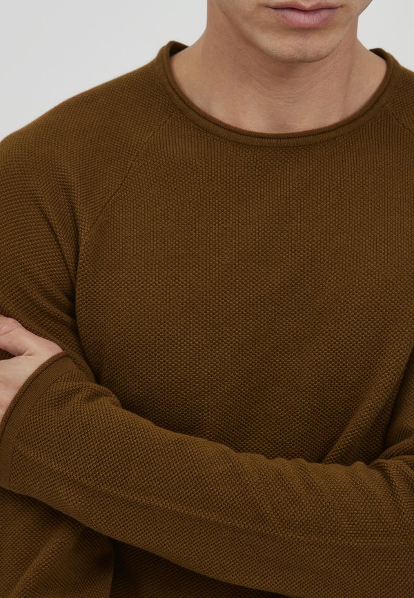 PRDacio - Jumper - monk's robe2