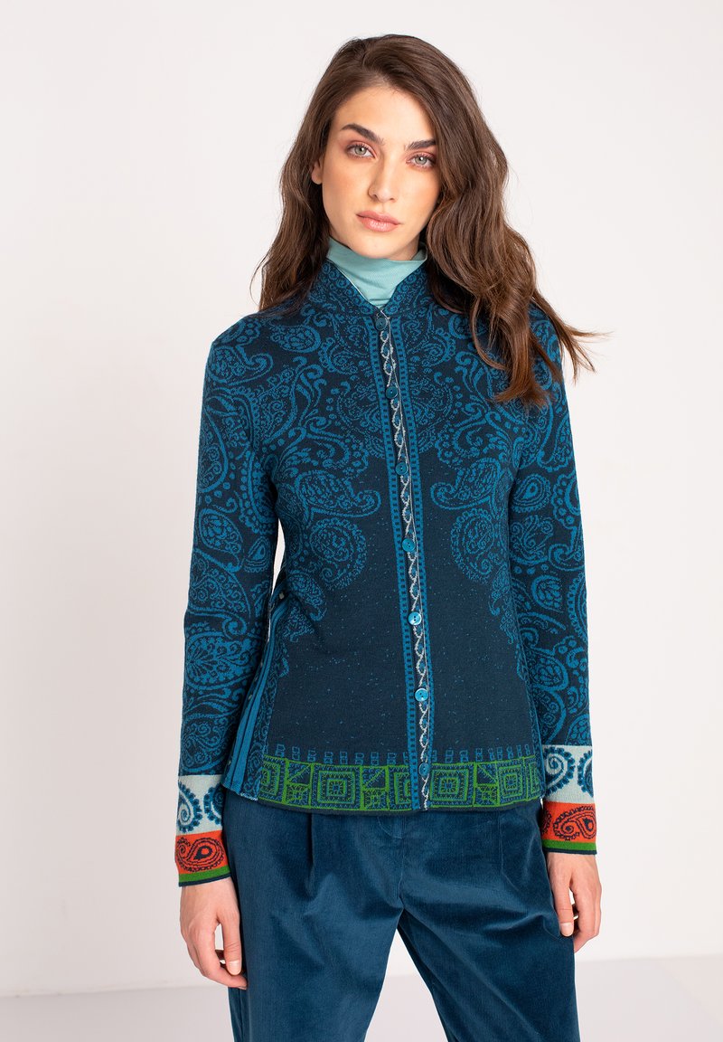 25/% NEU Ivko Strickjacke 36 Wolle pacific blau Tracht 202612 Schößchen