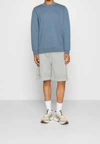 KnowledgeCotton Apparel Felpa - blue