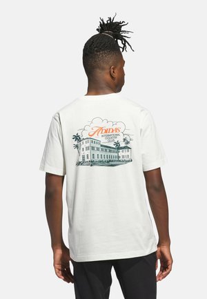 COUNTRY CLUB SCENIC GRAPHIC - Print T-shirt - off white