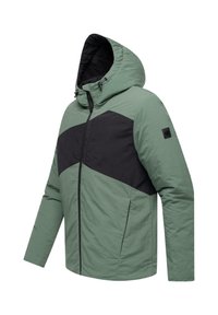 Hættejakke i lys grøn med en sort brystpanel, featuring zip front, tekstureret stof, og et logo-patch på ærmet.