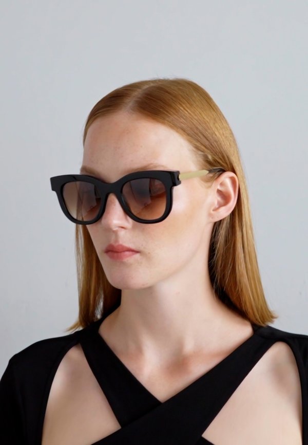 SEXXXY - Sunglasses3