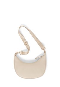Borsa a spalla in pelle beige con forma curva, dotata di una tracolla con testo in rilievo e una tasca con zip. Finiture in hardware dorato.