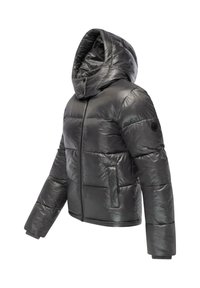 Sort pufferjakke med hætte, med en skinnende overflade, quiltet design, lynlås lukning foran og to sidelommer.