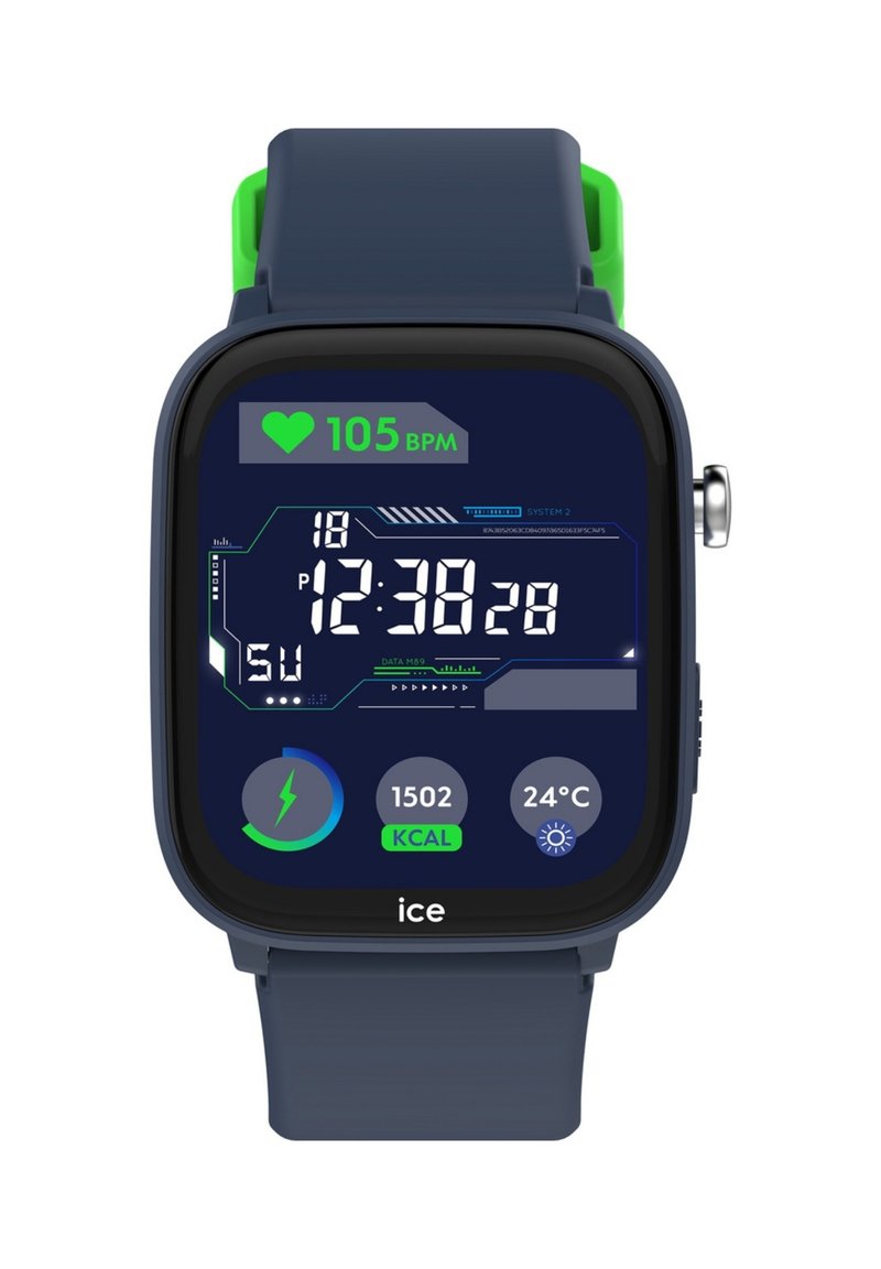 Reloj inteligente digital con una cara cuadrada, correa azul marino y acentos verdes. Muestra la frecuencia cardíaca, calorías, temperatura y hora en dígitos grandes y en negrita.