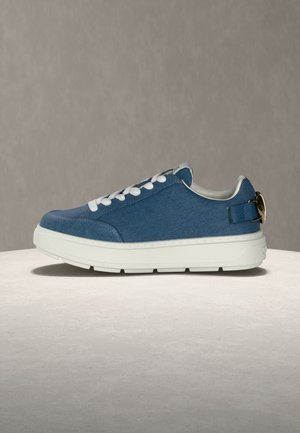 BOLD LOVE - Sportcipő - light blue