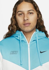 Nike Sportswear Treniņjaka - summit white baltic blue black