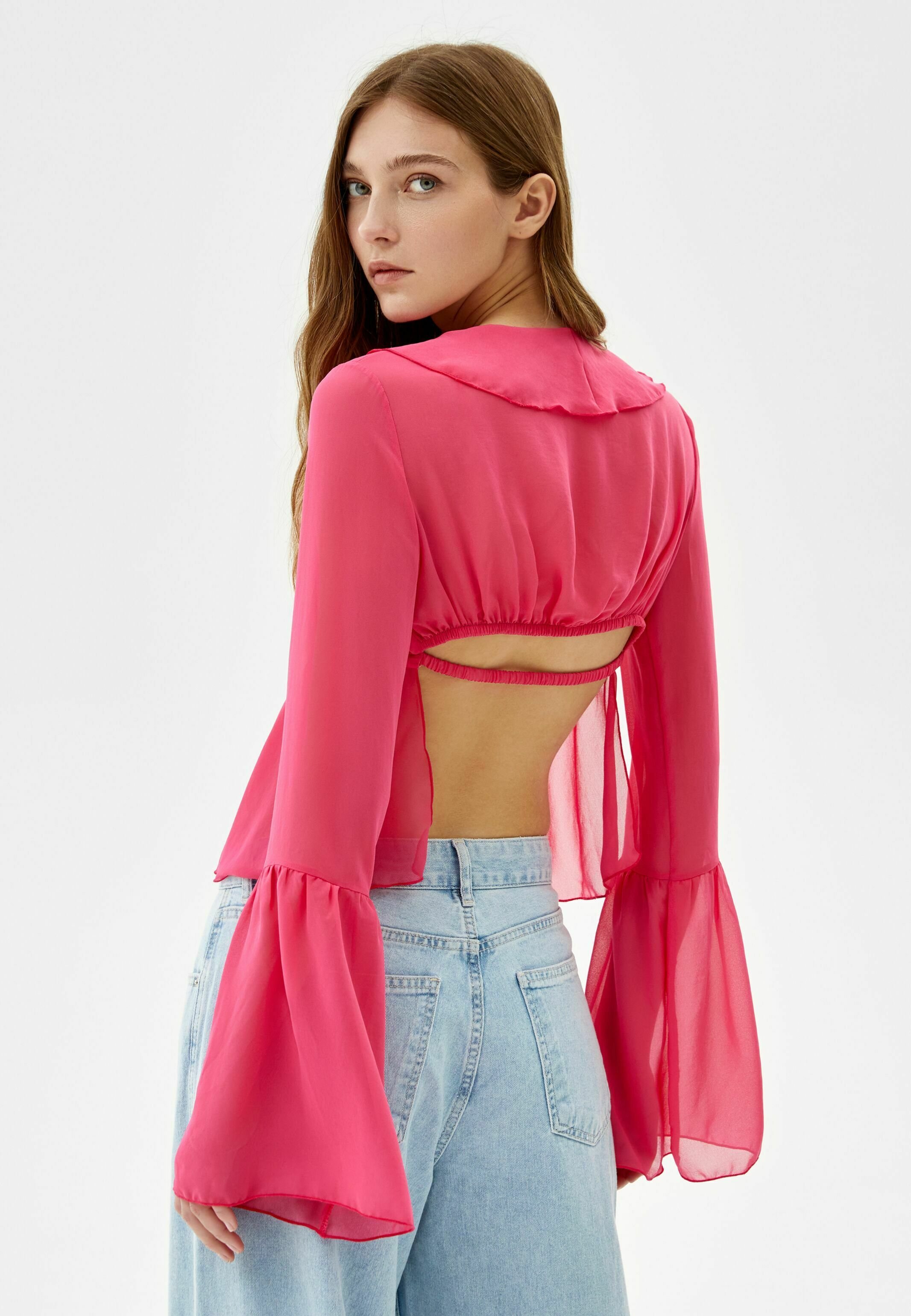 Bershka RUFFLES AND BELL - Blouse 