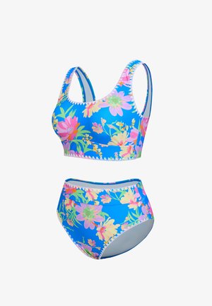 Zweiteiliger Badeanzug mit blauem Hintergrund und farbenfrohen großen Blumenmustern, bestehend aus einem Tank-Top und hochgeschnittenen Hosen.