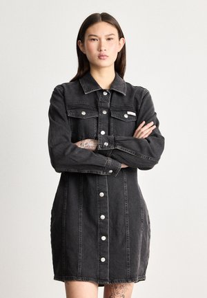 MINI DRESS - Vestido de ganga - essential black