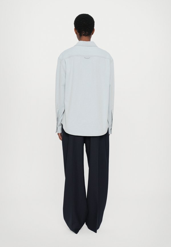 MENS SHIRT - Button-down blouse2