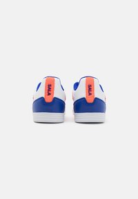 adidas Performance SUPER SALA 2 UNISEX - Botines de fútbol sala - footwear white/solar red/lucid blue