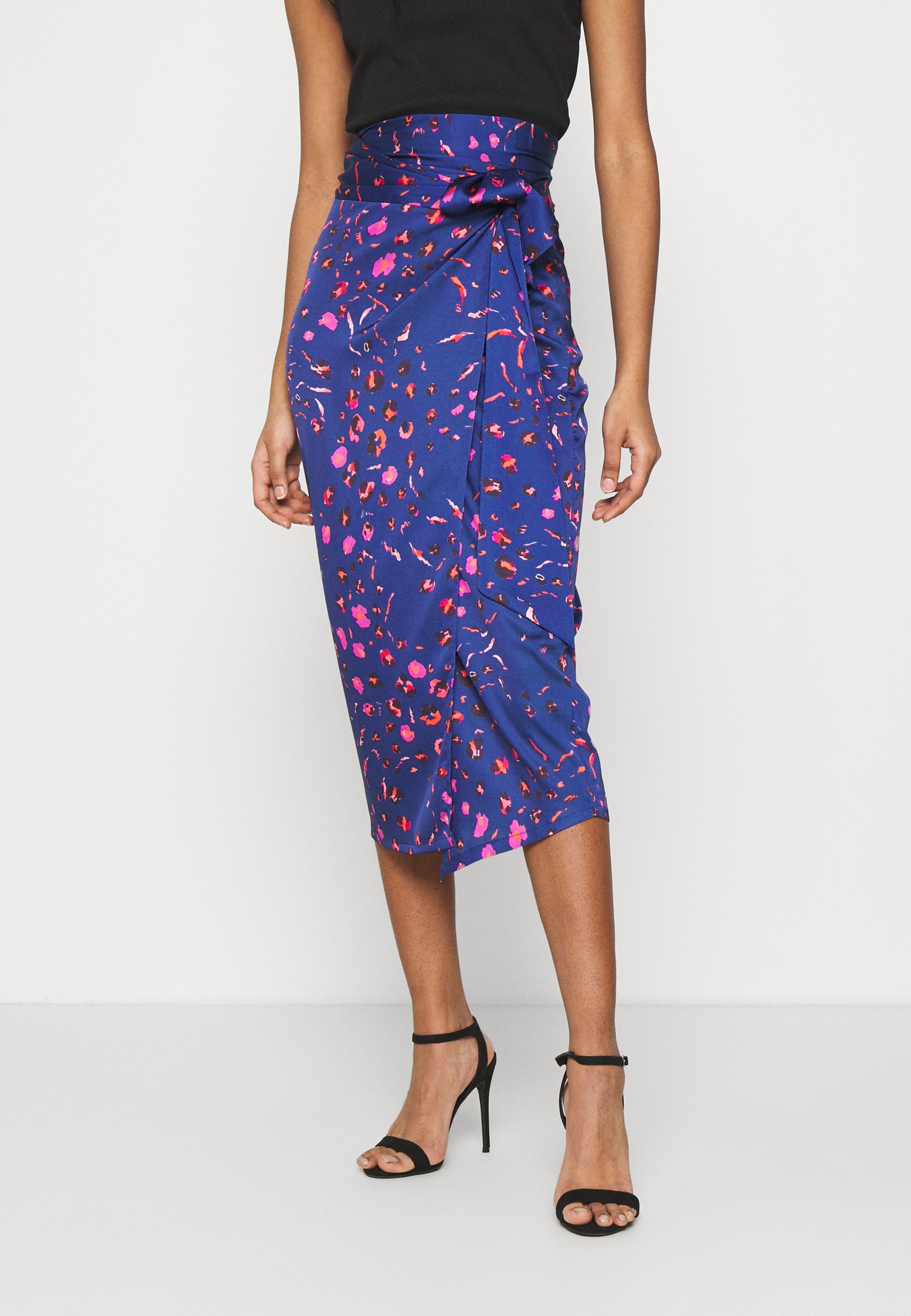 never fully dressed jaspre