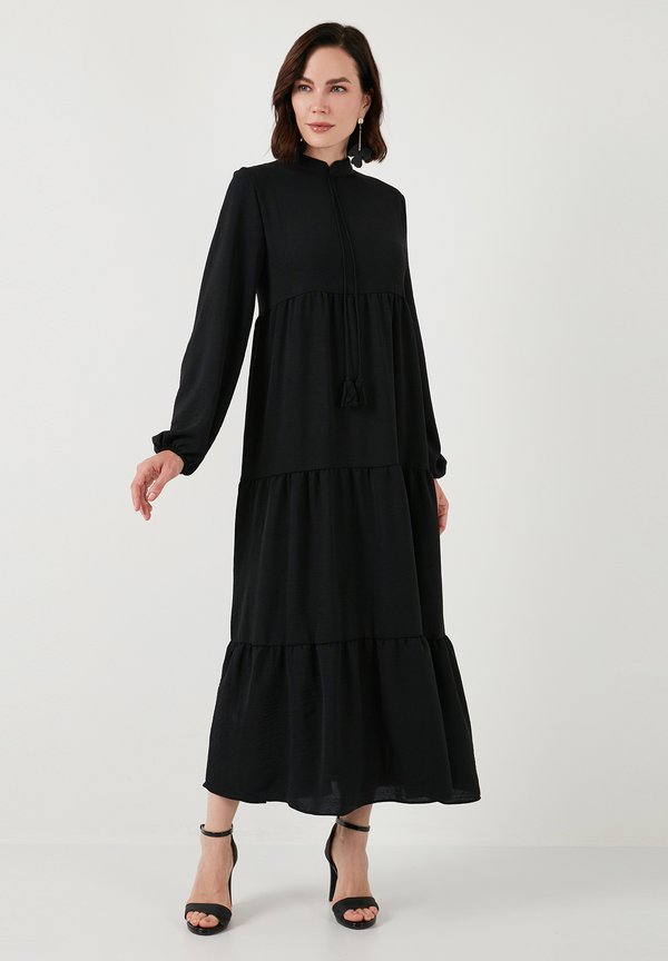 REGULAR FIT - Maxikleid