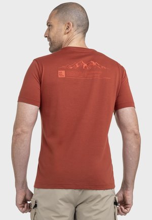 BUCHBERG  - Sport T-Shirt - rot