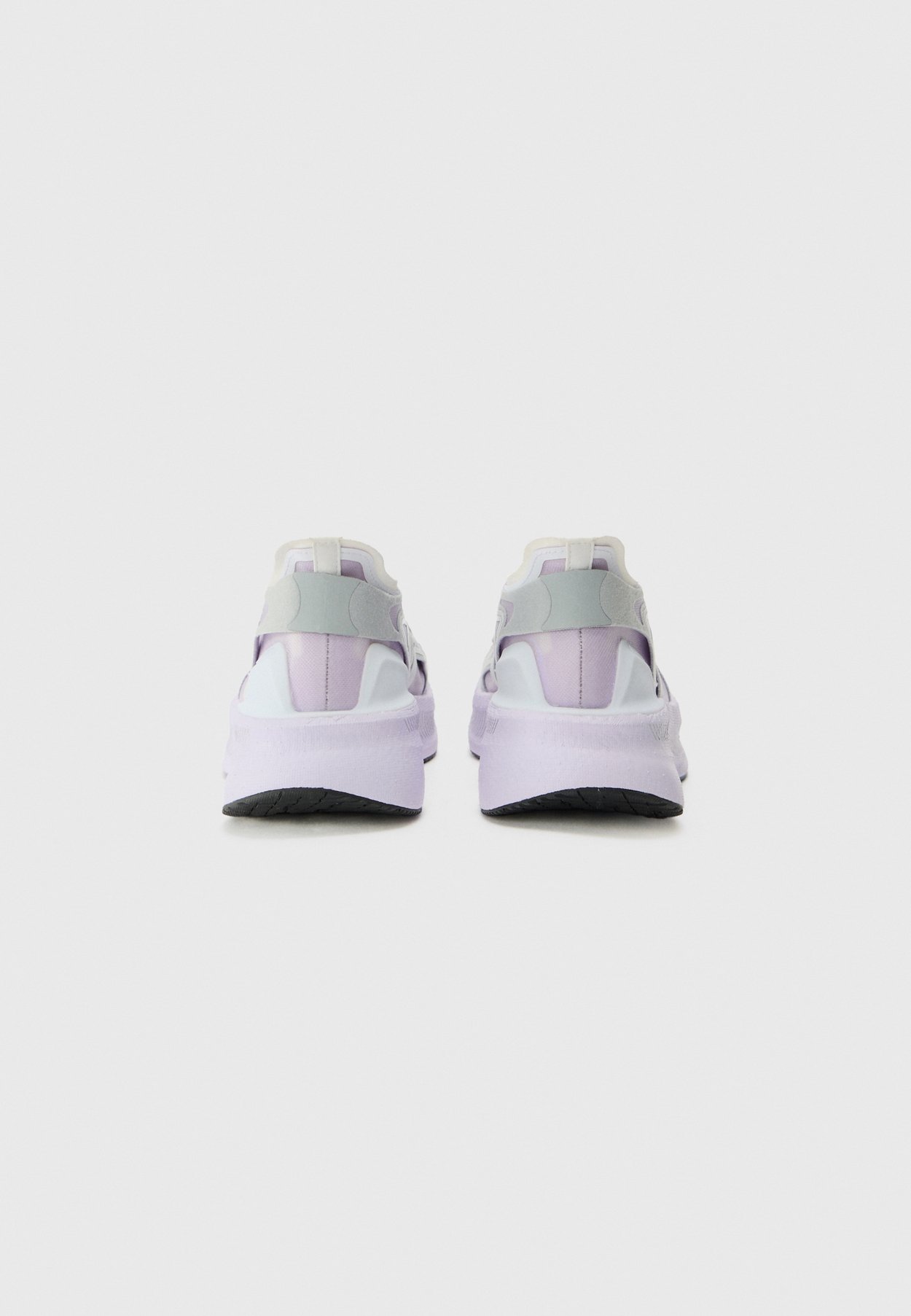 ULTRABOOST 5