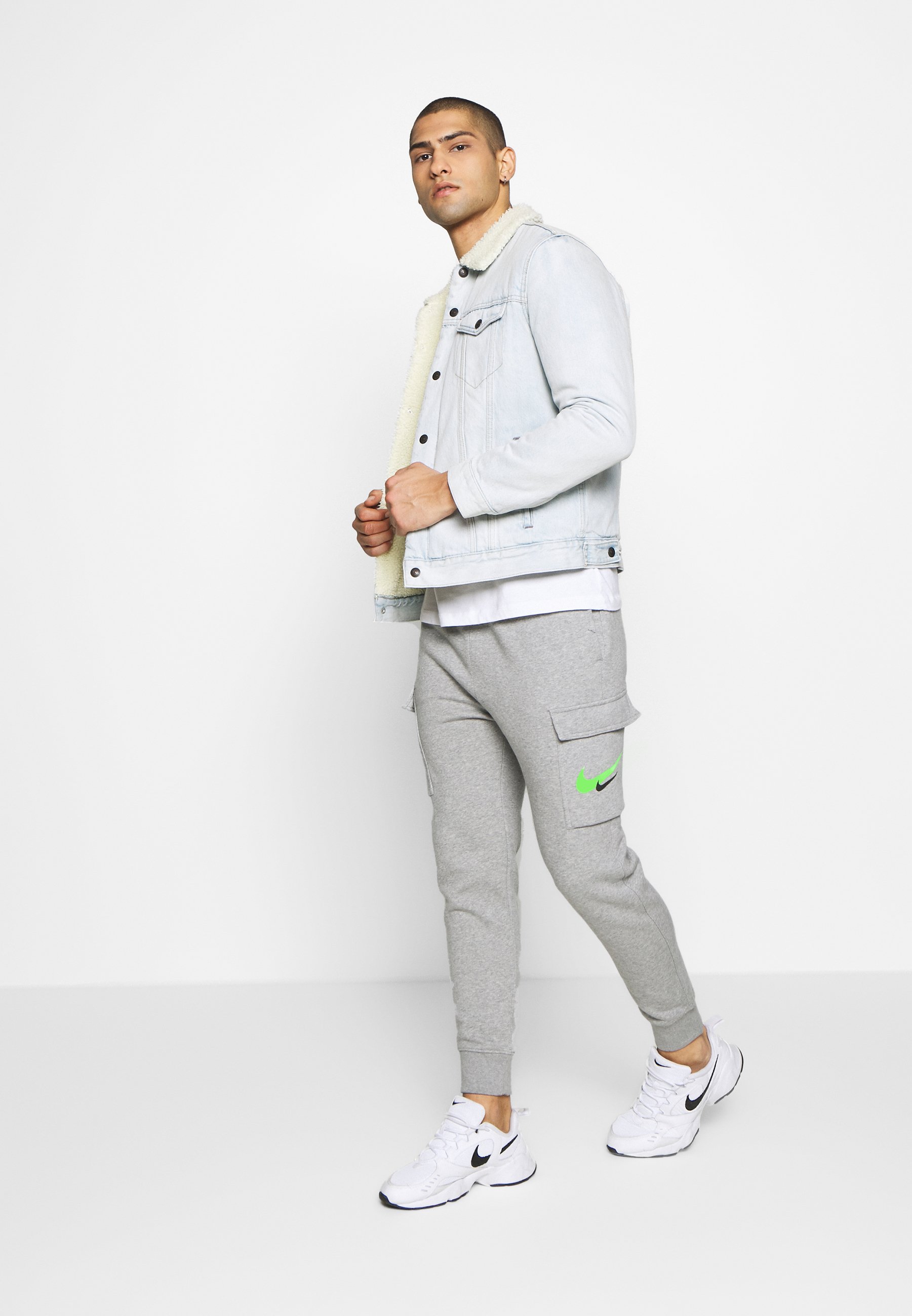grey nike cargo tracksuit