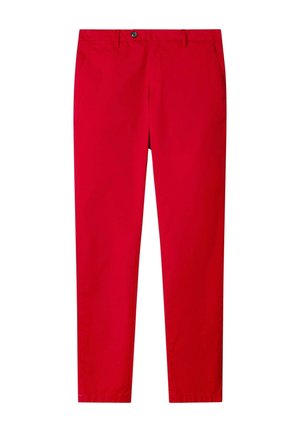 Pantalones ajustados de color rojo brillante con cierre de botón y cremallera, presillas para cinturón y bolsillos laterales, mostrados extendidos sobre un fondo blanco.
