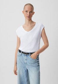 comma casual identity T-shirt basic