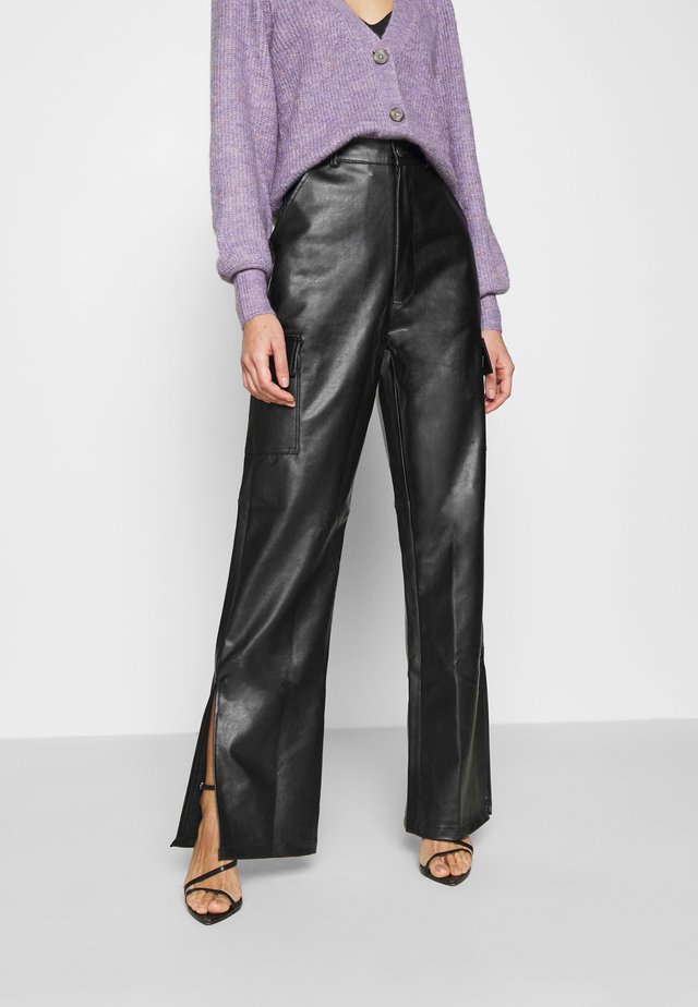 CARGO SIDE SPLIT LEG TROUSER - Pantalon classique - black