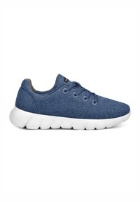 Blauer Textilsneaker mit abgerundeter Spitze, weißer Laufsohle und strukturiertem Finish. Verfügt über Schnürsenkel, einen gepolsterten Kragen und einLogo-Detail.