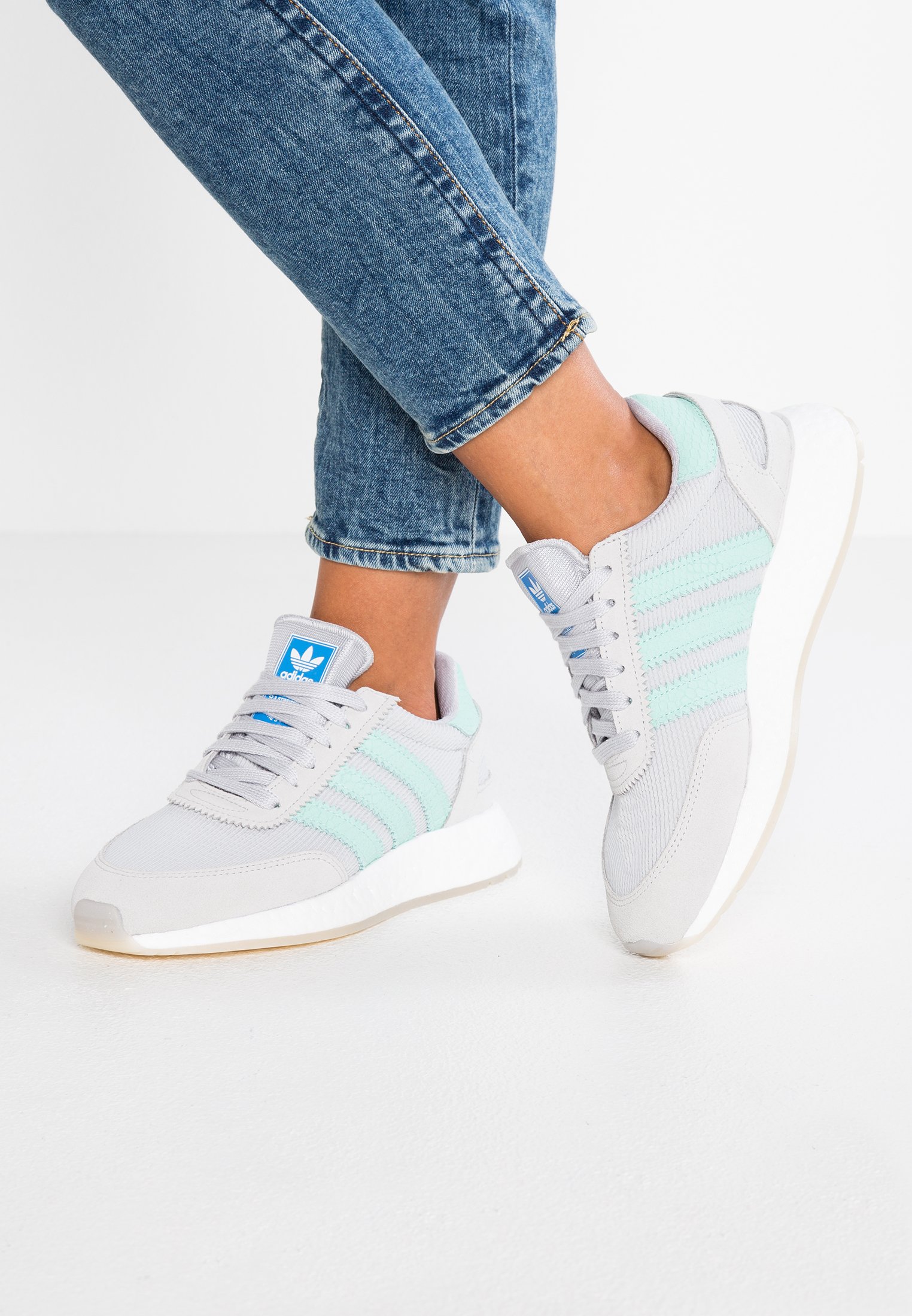 adidas gazelle silver green womens adidas I-5923 Shoes Black 5.5