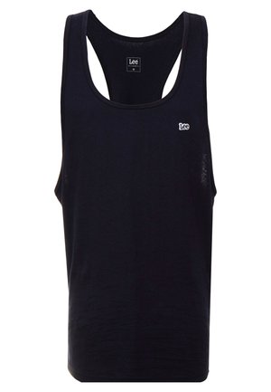 Svart tanktop laget av bomull med rund hals og brede ermhull. Har en liten hvit logo på venstre side. Enkel design, avslappet passform.