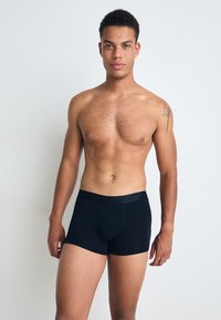 Tommy Hilfiger TRUNK 3 PACK - Calzoncillos - desert sky/dark ash/des sky