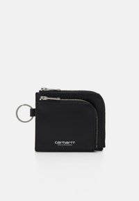 Portefeuille en cuir noir avec deux compartiments zippés, quincaillerie en métal argenté, attache porte-clés et logo en relief sur le devant.