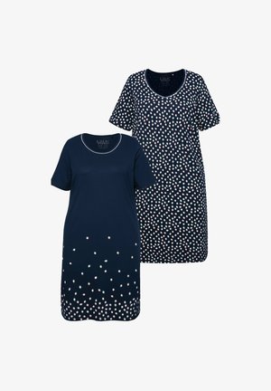 Set di camicie da notte in blu navy realizzate in tessuto morbido. Una ha una parte anteriore uniforme; l'altra presenta una stampa a pois con piccoli accenti colorati. Maniche corte e scollatura tonda.