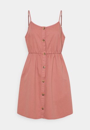 Robe sans manches rose poussiéreux avec fines bretelles réglables, boutonnée sur le devant, taille cintrée et ourlet à hauteur du genou.