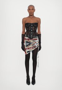 Sinead Gorey LARGE UNION JACK PRINT RUCHED SKIRT - Minifalda - red